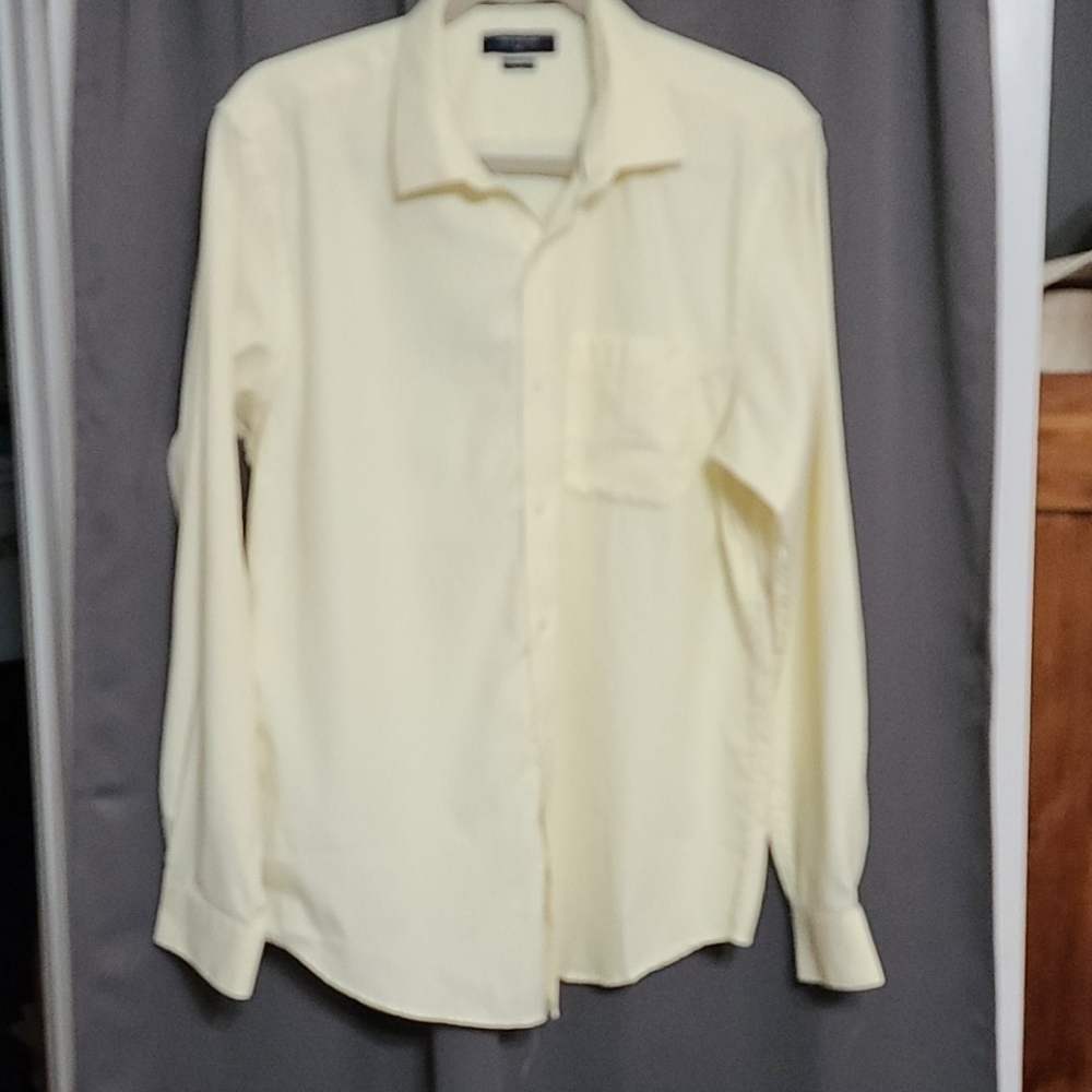 Peter England men's Slim Fit shirt sz 42/17 1/2